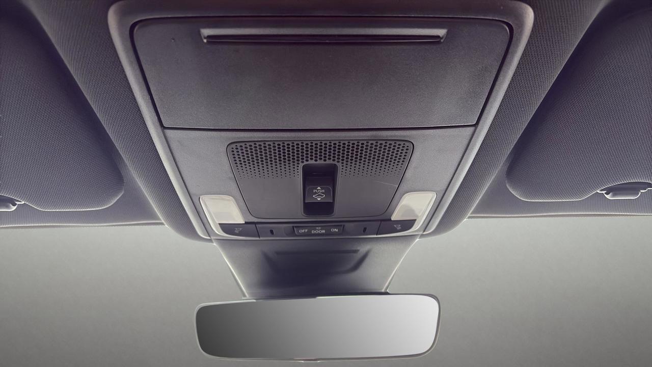 2024 Honda CR-V Hybrid Touring AWD Photo