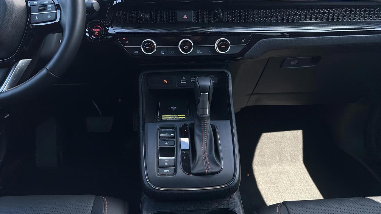 2025 Honda CR-V Hybrid Touring AWD Photo