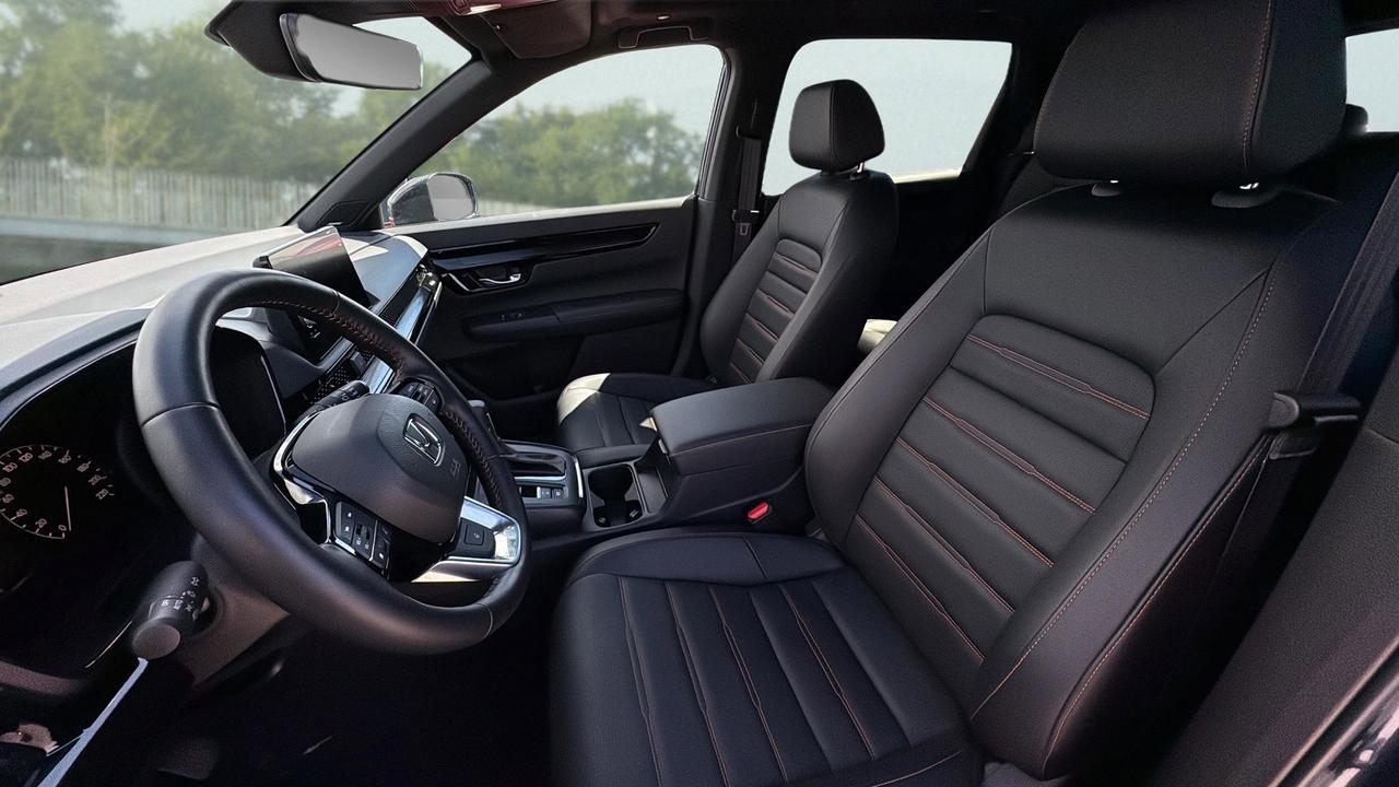 2025 Honda CR-V Hybrid Touring AWD Photo