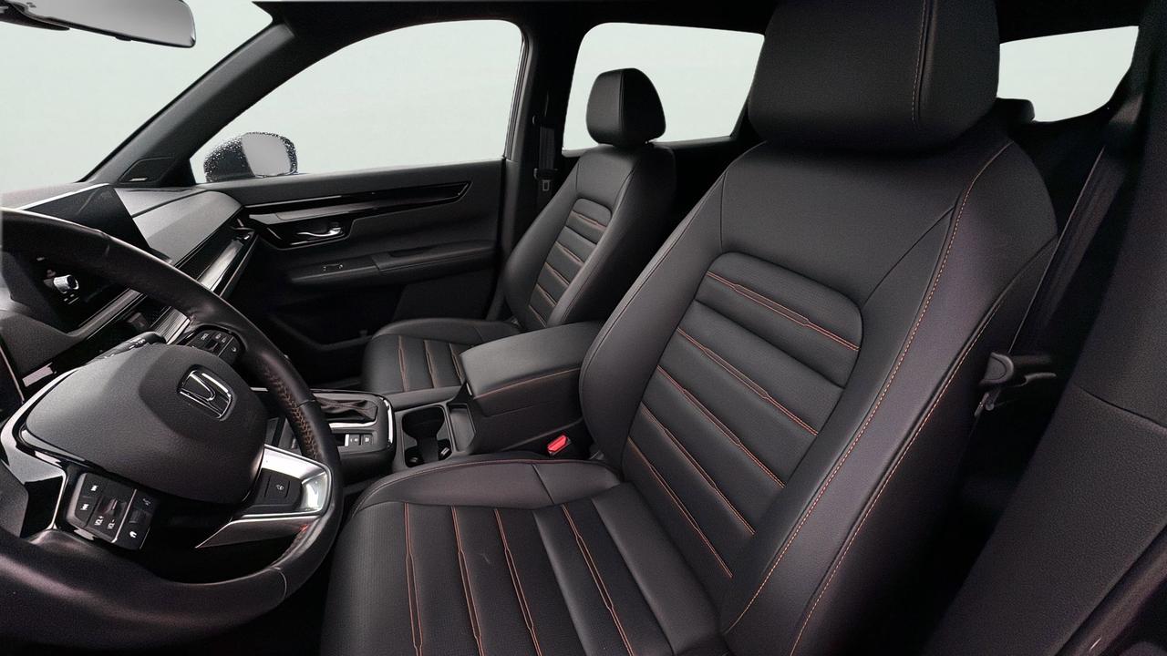 2024 Honda CR-V Hybrid Touring AWD Photo