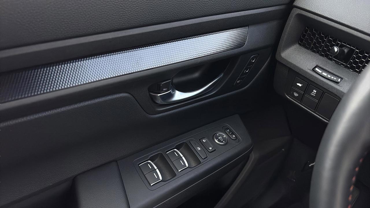 2024 Honda CR-V Hybrid EX-L AWD Photo