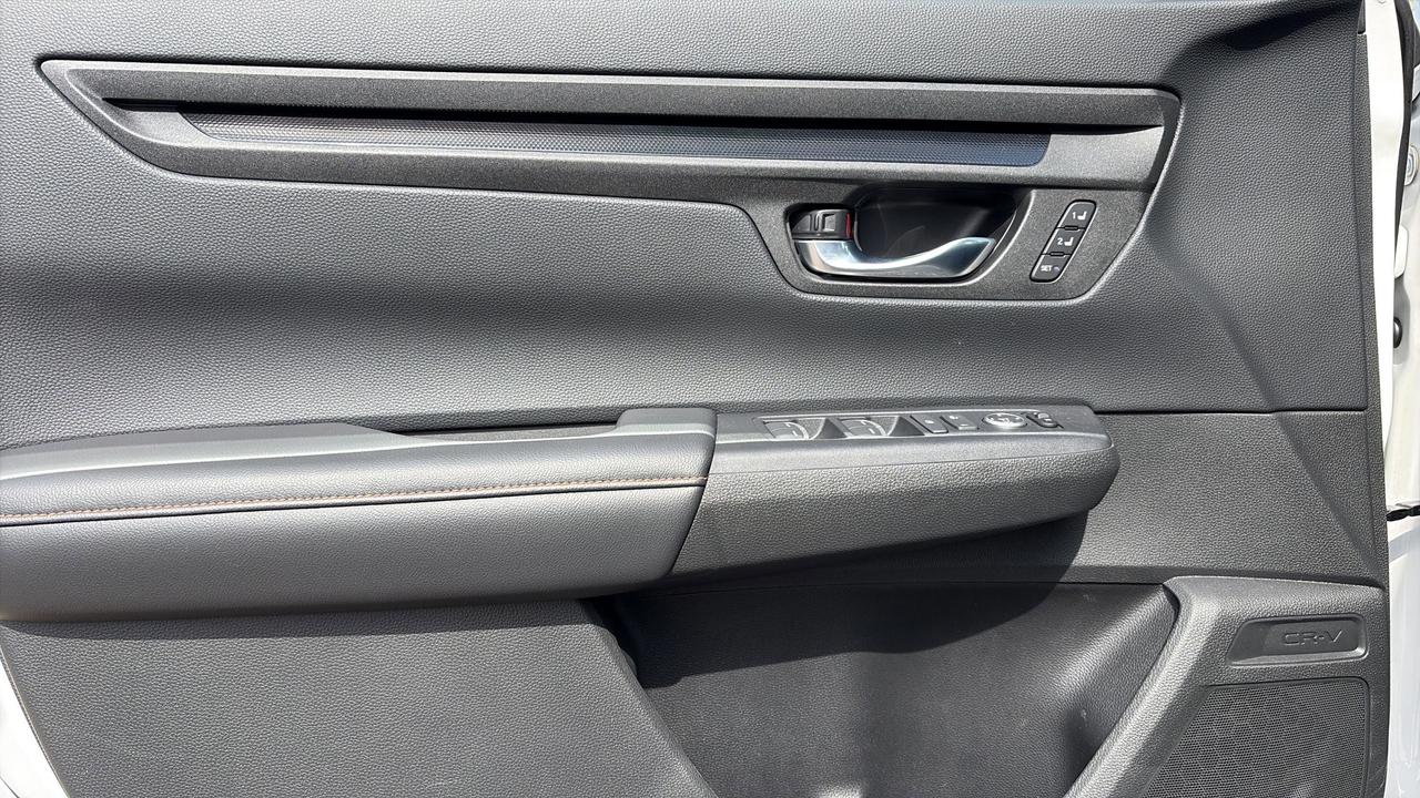 2024 Honda CR-V Hybrid EX-L AWD Photo