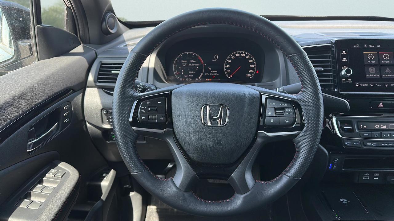 2025 Honda Ridgeline Black Edition AWD Photo