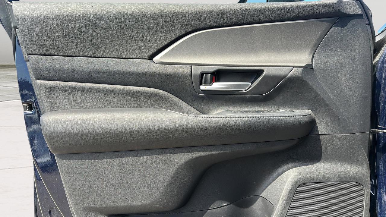 2024 Toyota Grand Highlander  Photo