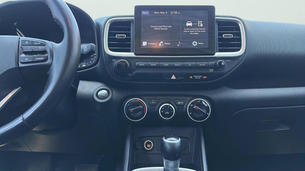 2021 Hyundai Venue Trend IVT Photo