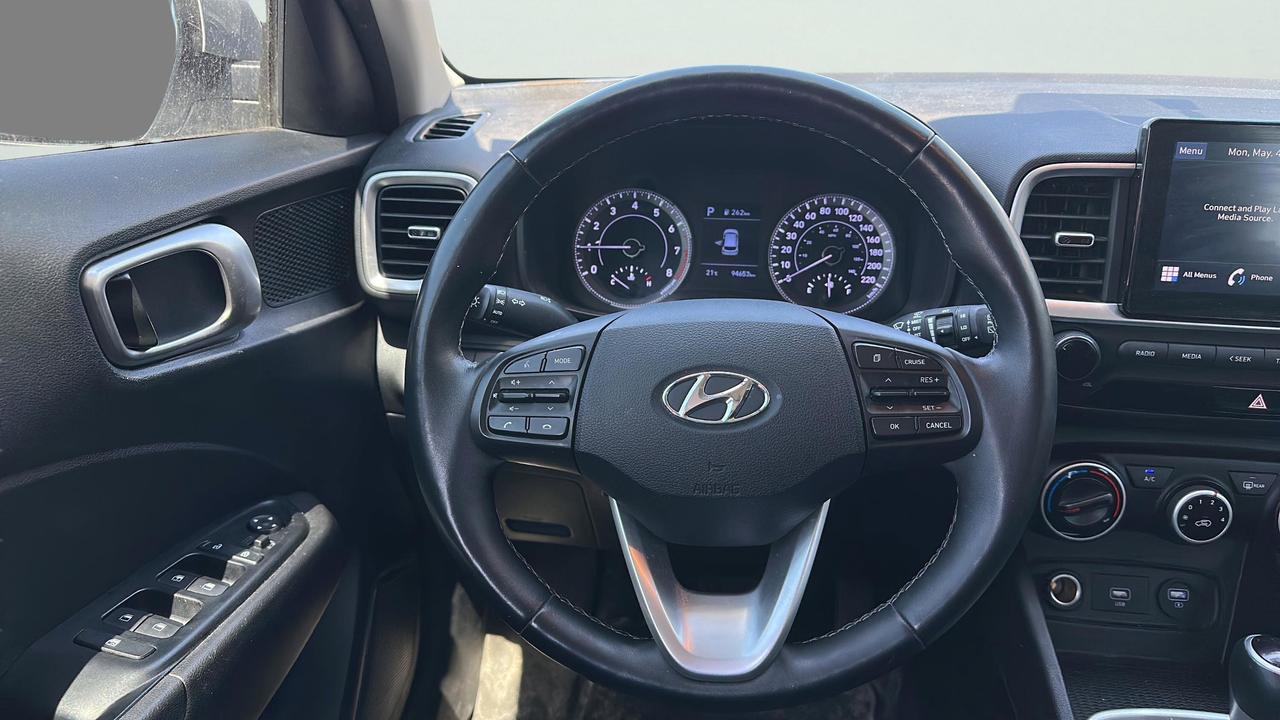 2021 Hyundai Venue Trend IVT Photo