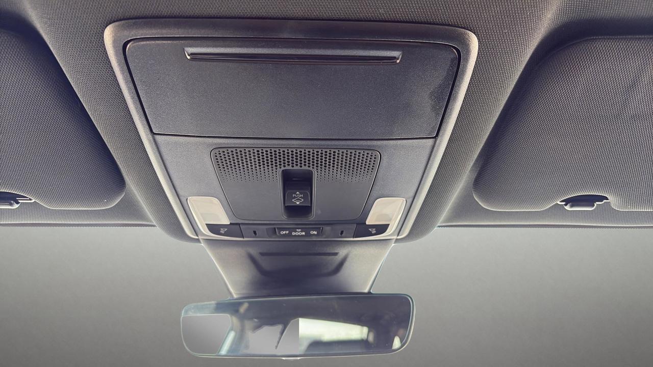 2024 Honda CR-V Hybrid Touring AWD Photo
