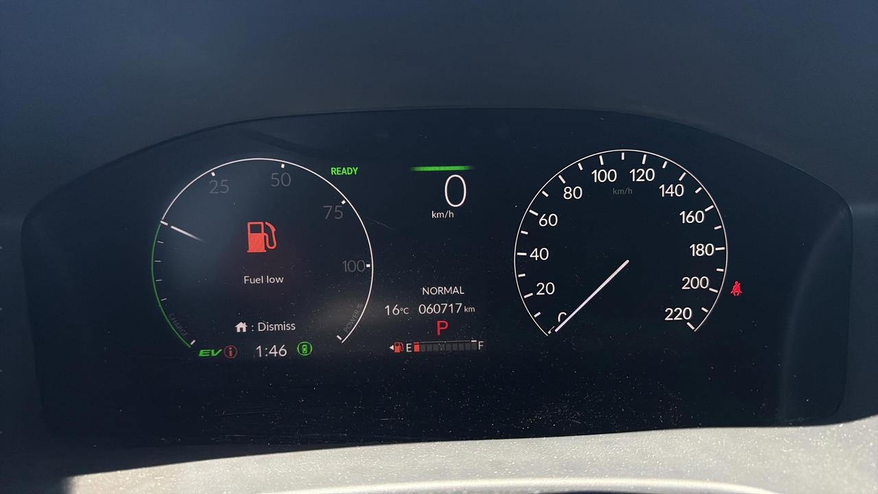 2024 Honda CR-V Hybrid Touring AWD Photo