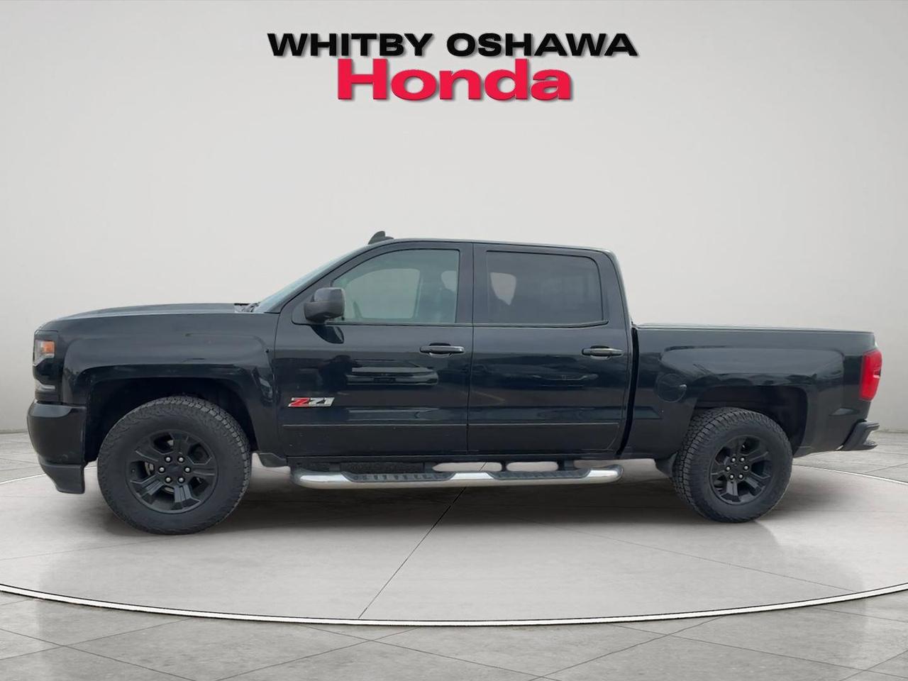 2018 Chevrolet Silverado 1500 2LZ Photo