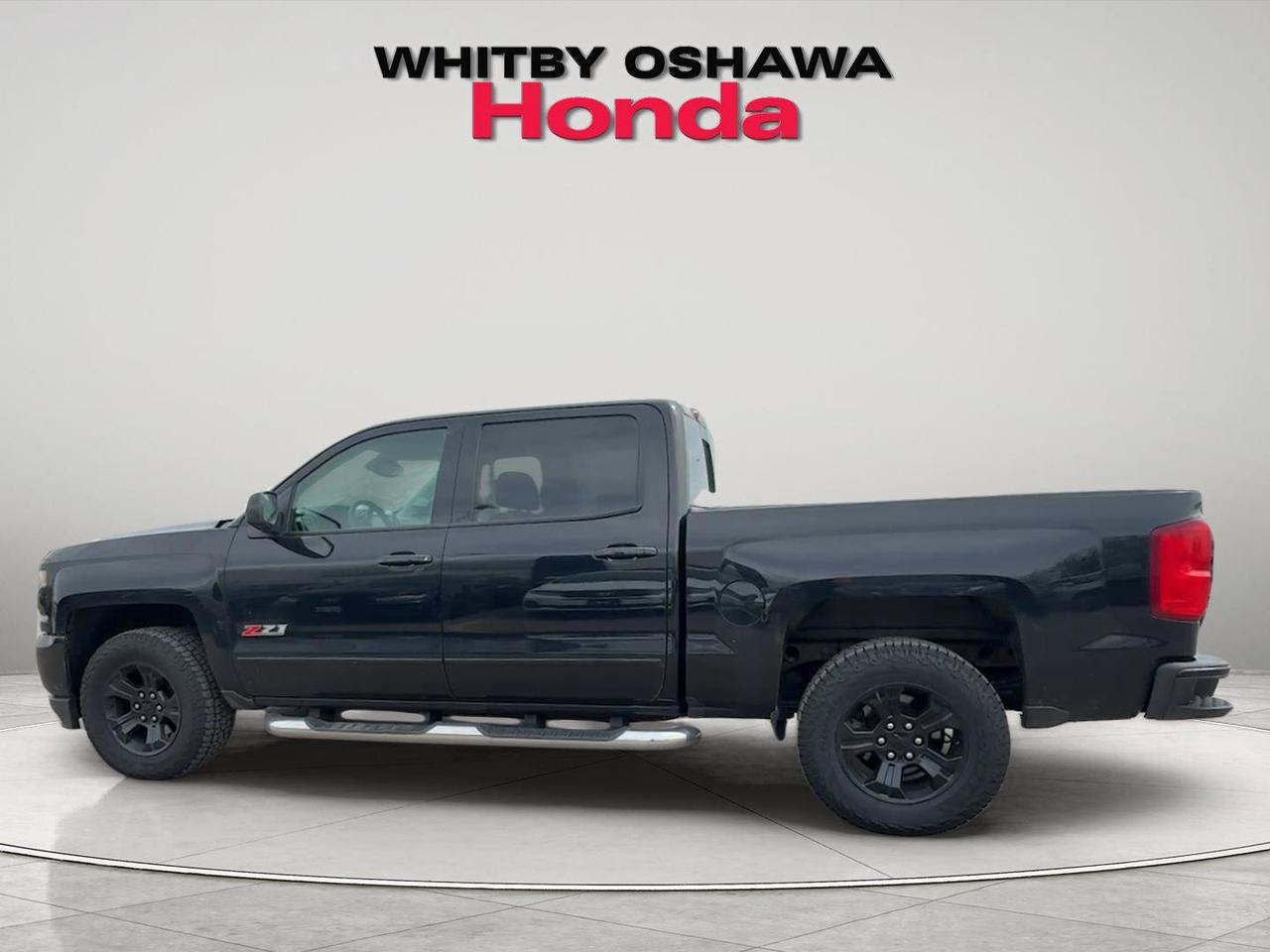 2018 Chevrolet Silverado 1500 2LZ Photo