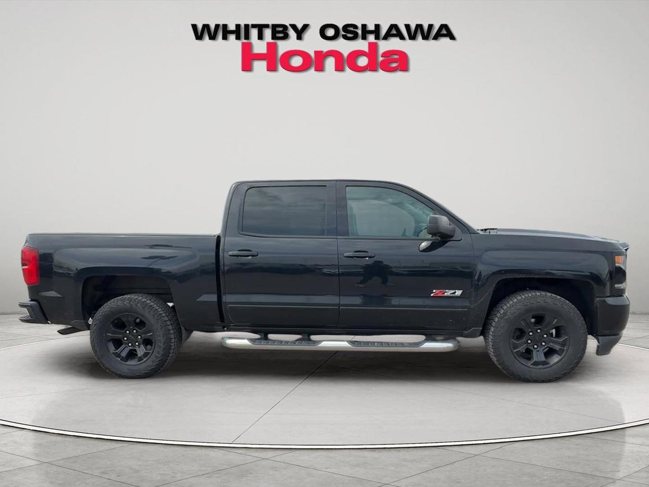 2018 Chevrolet Silverado 1500 2LZ Photo