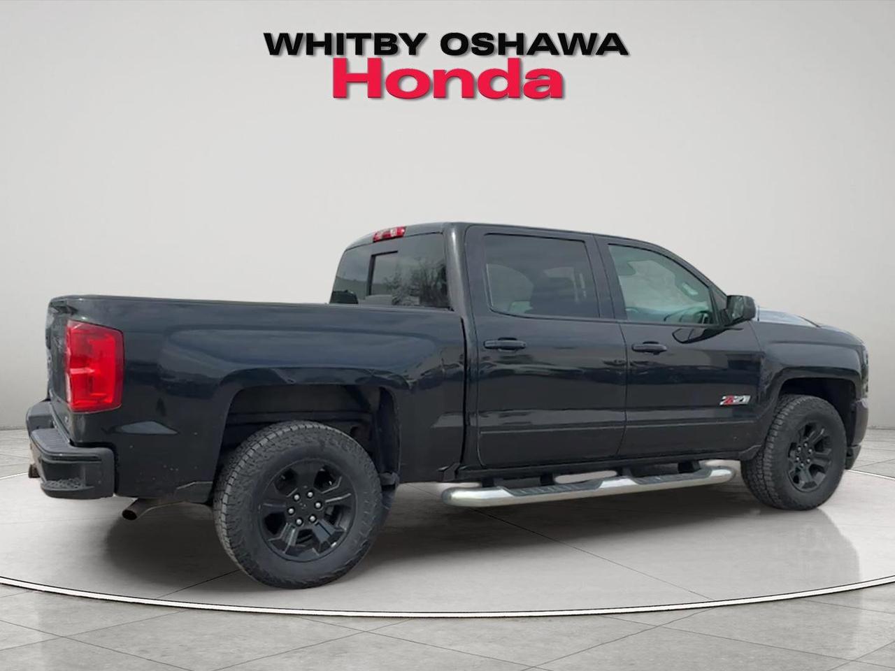 2018 Chevrolet Silverado 1500 2LZ Photo