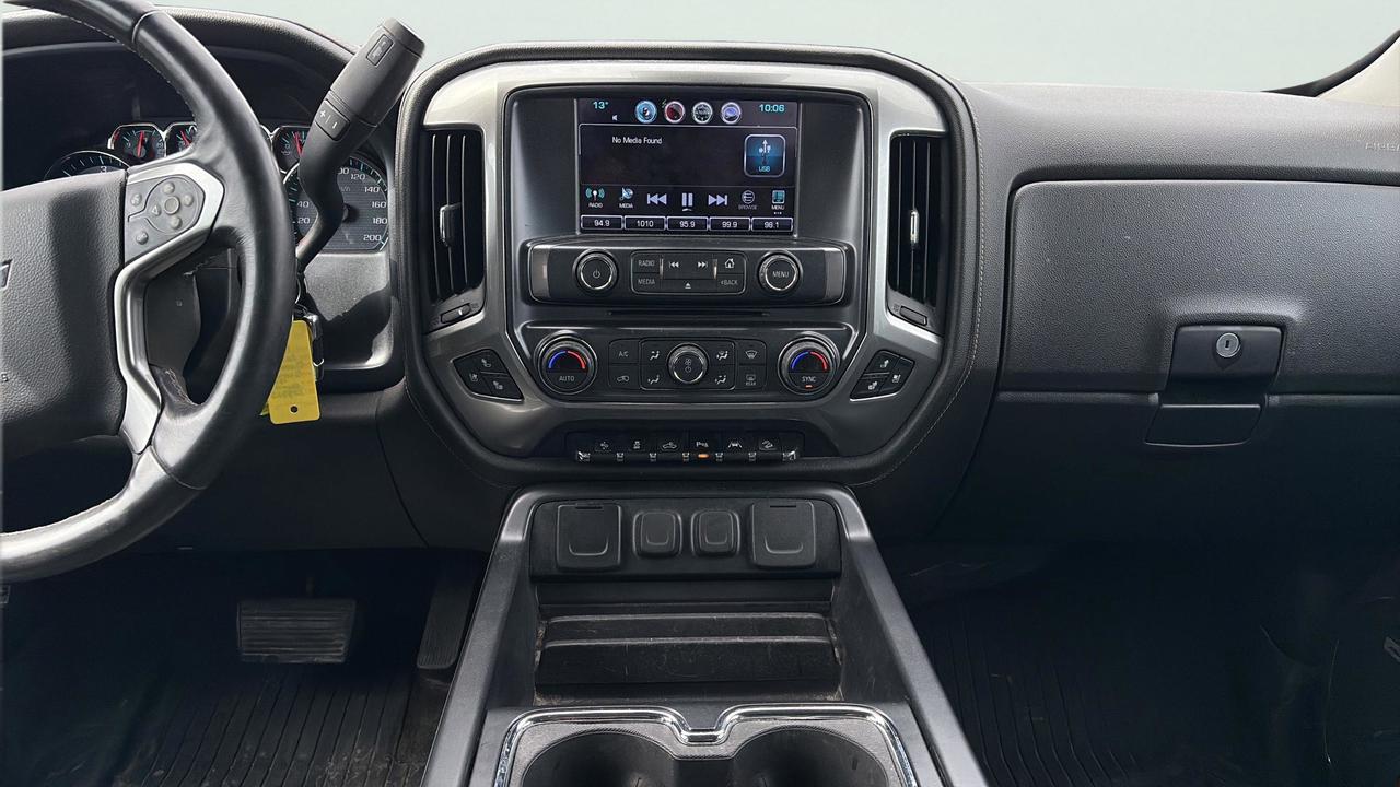 2018 Chevrolet Silverado 1500 2LZ Photo