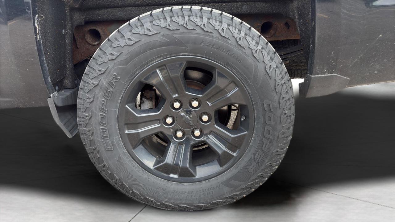 2018 Chevrolet Silverado 1500 2LZ Photo