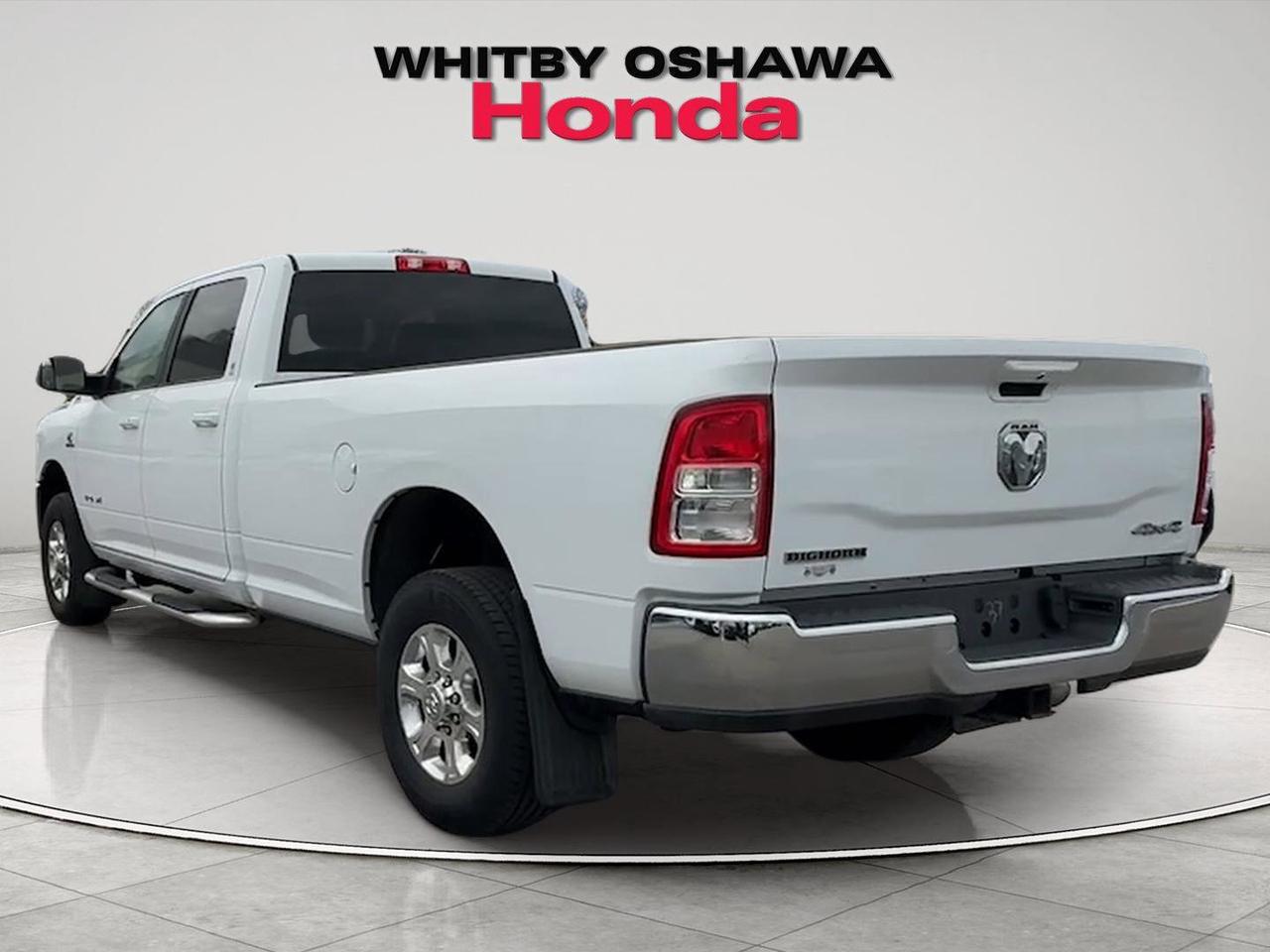 2020 RAM 3500 Big Horn 4x4 Crew Cab 8' Box Photo4