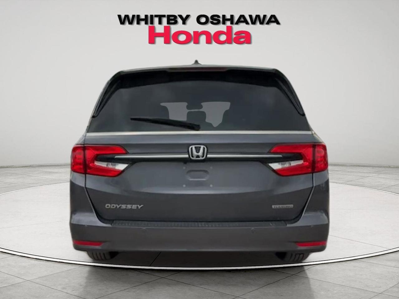 2024 Honda Odyssey Touring Auto Photo