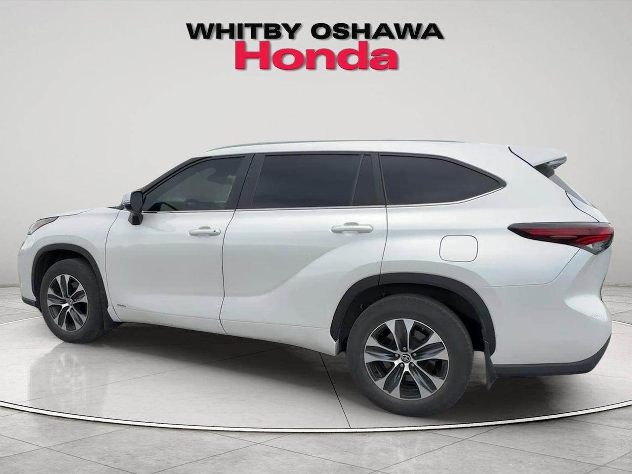 2024 Toyota Highlander Hybrid  Photo