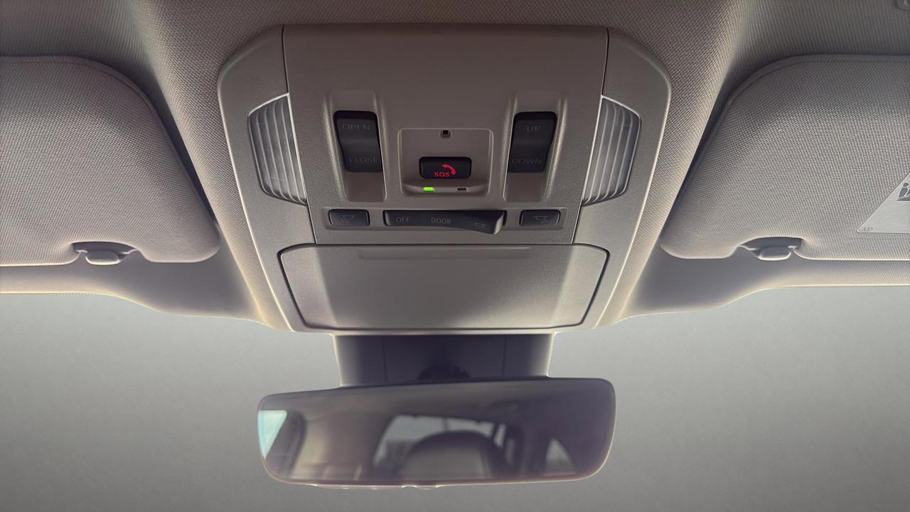 2024 Toyota Highlander Hybrid  Photo