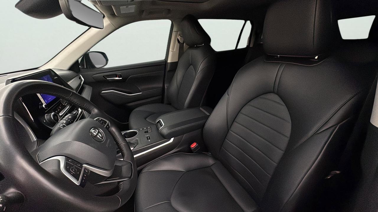 2024 Toyota Highlander Hybrid  Photo