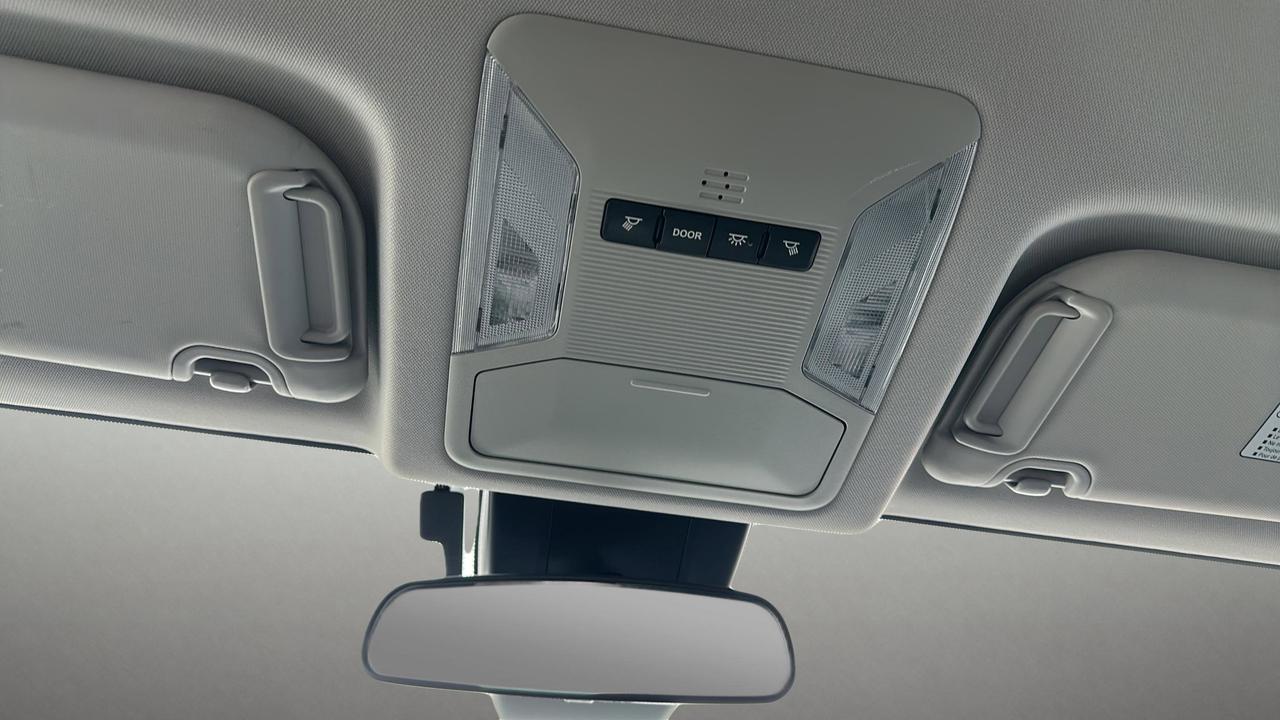 2021 Toyota RAV4 LE FWD Photo