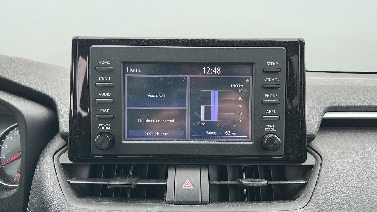 2021 Toyota RAV4 LE FWD Photo