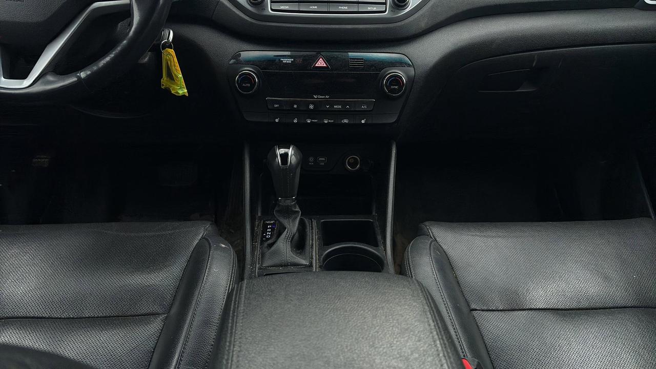 2018 Hyundai Tucson 2.0L SE AWD Photo