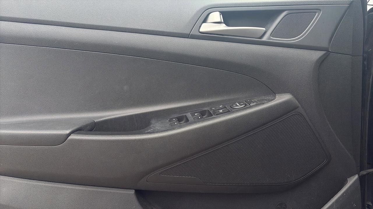 2018 Hyundai Tucson 2.0L SE AWD Photo