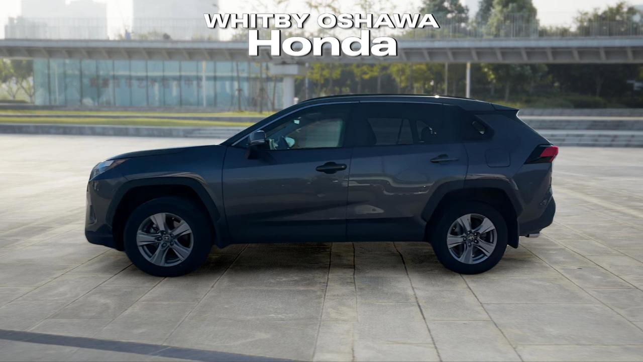 2025 Toyota RAV4 XLE AWD Photo
