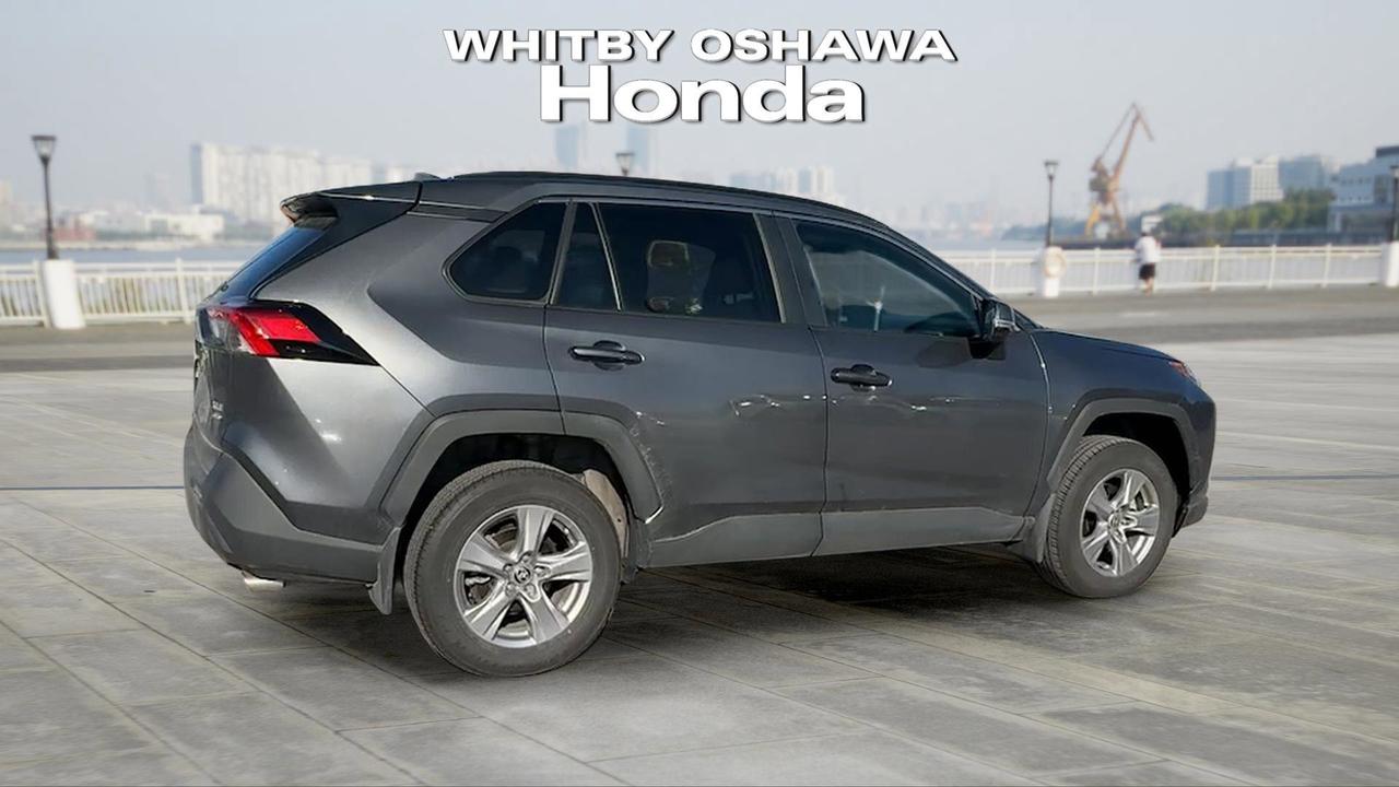 2025 Toyota RAV4 XLE AWD Photo