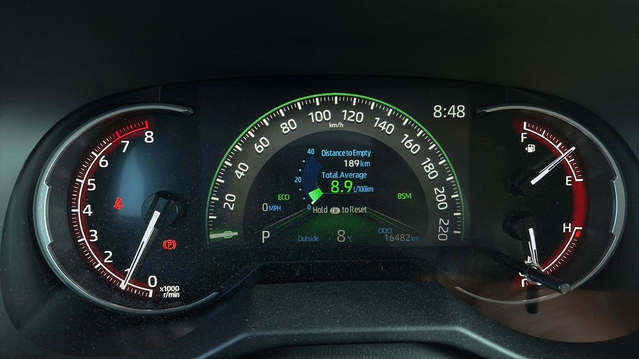 2025 Toyota RAV4 XLE AWD Photo