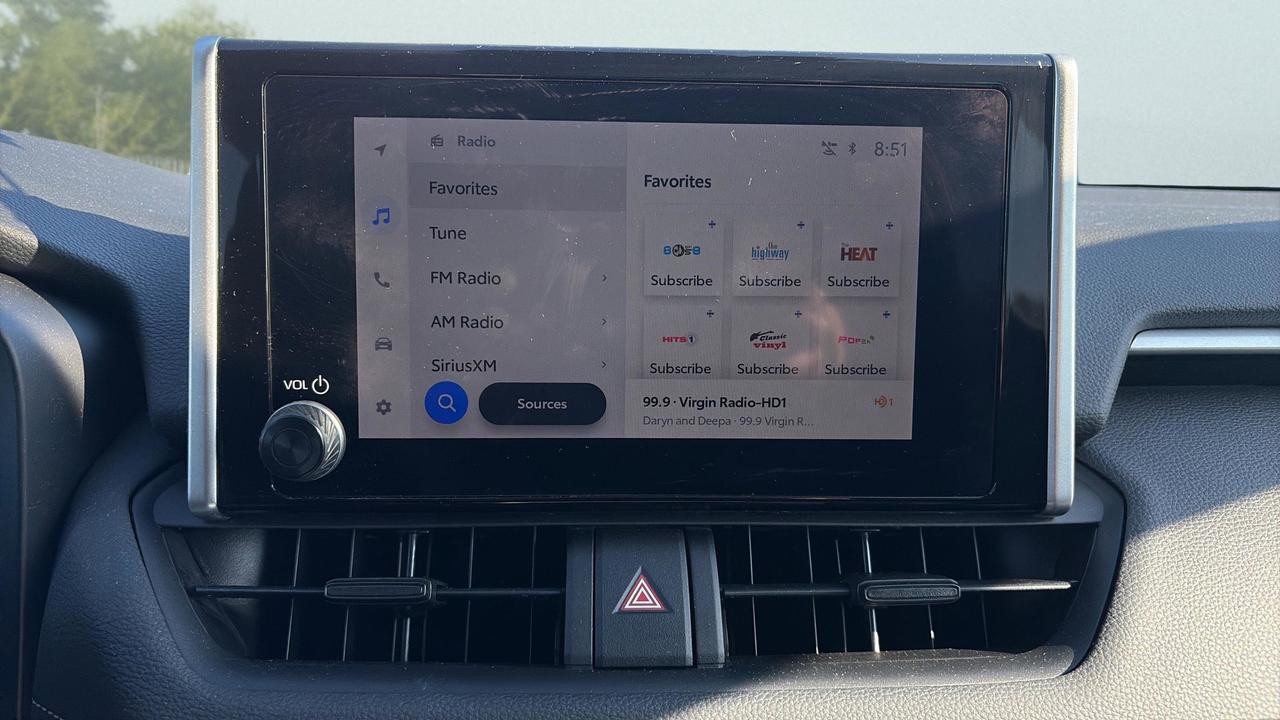 2025 Toyota RAV4 XLE AWD Photo