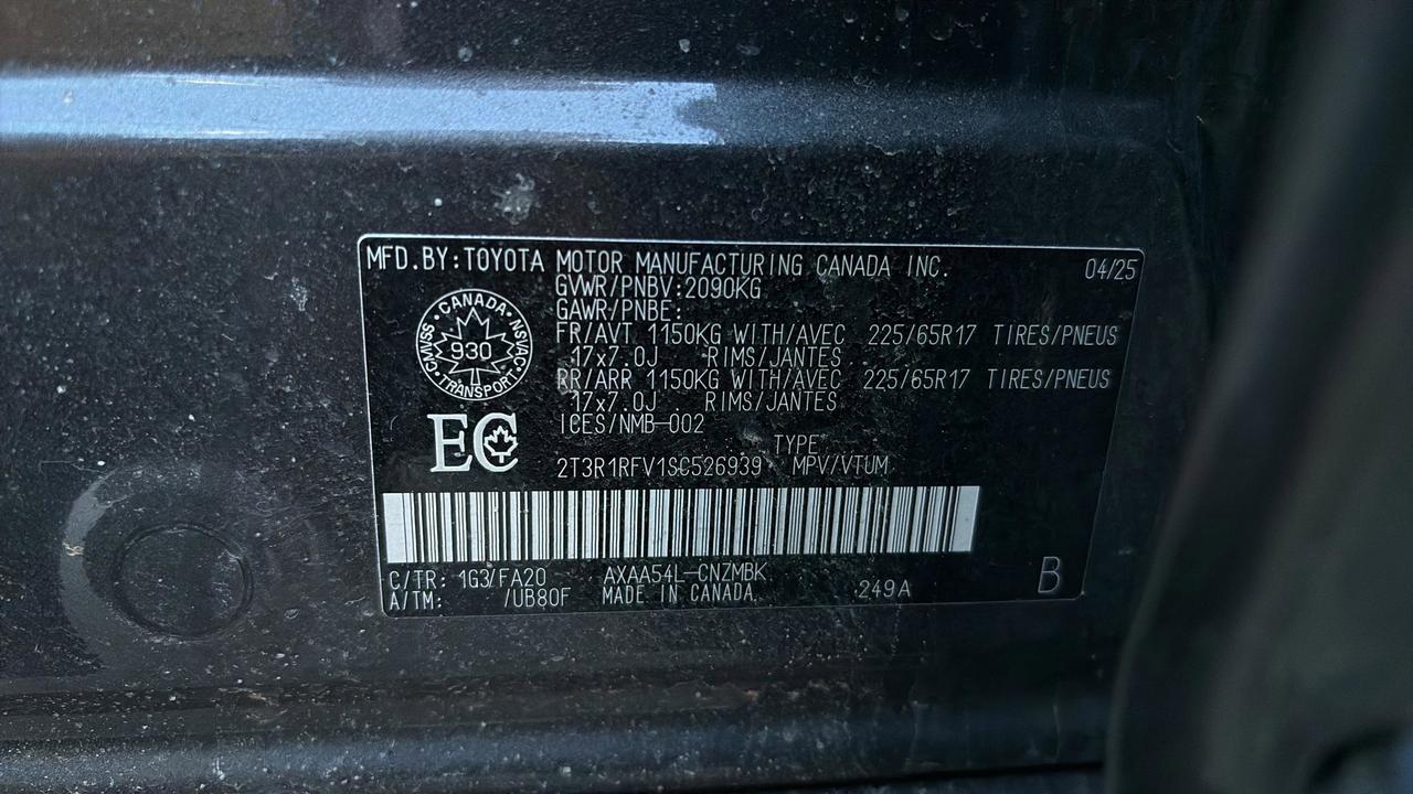 2025 Toyota RAV4 XLE AWD Photo