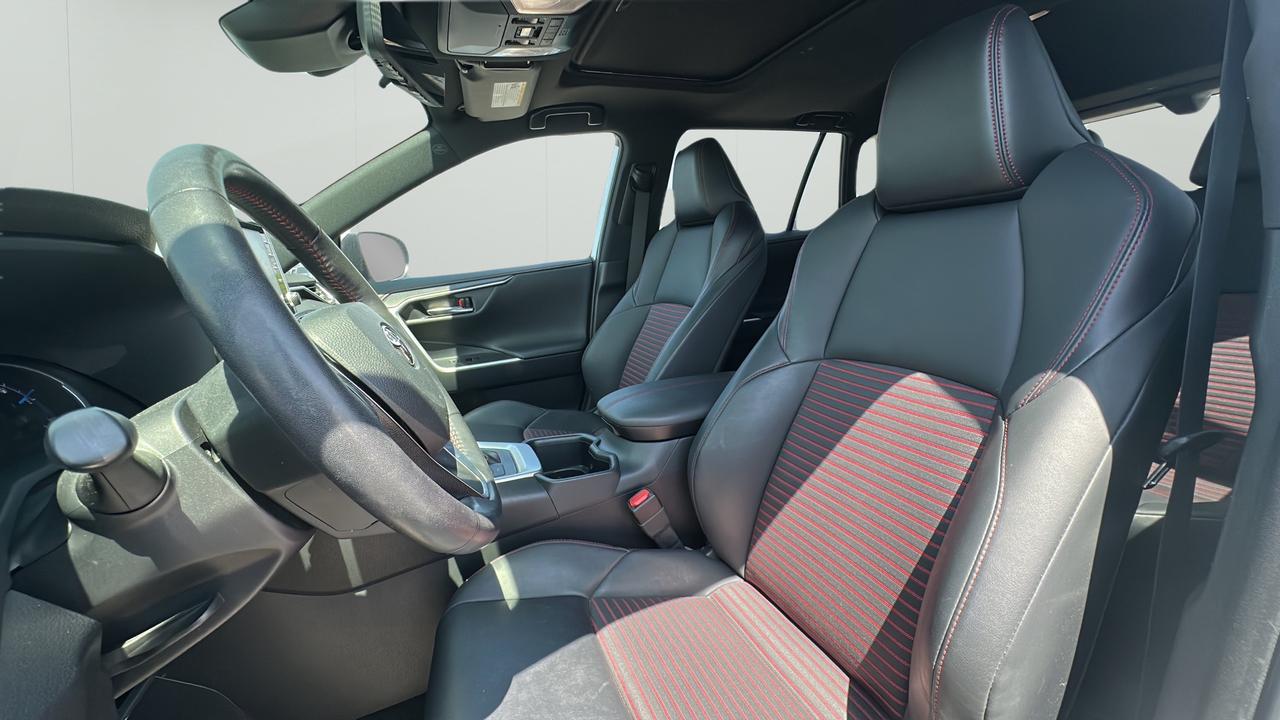 2022 Toyota RAV4 Prime XSE AWD Photo