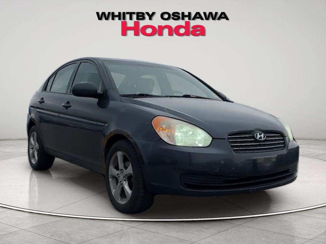 2010 Hyundai Accent 4dr Sdn Auto GL Photo
