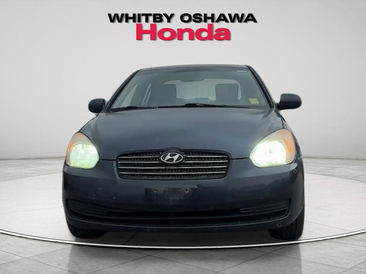 2010 Hyundai Accent 4dr Sdn Auto GL Photo