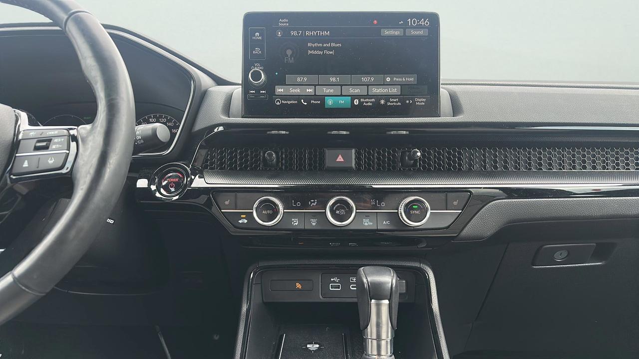 2024 Honda CR-V Hybrid Touring AWD Photo