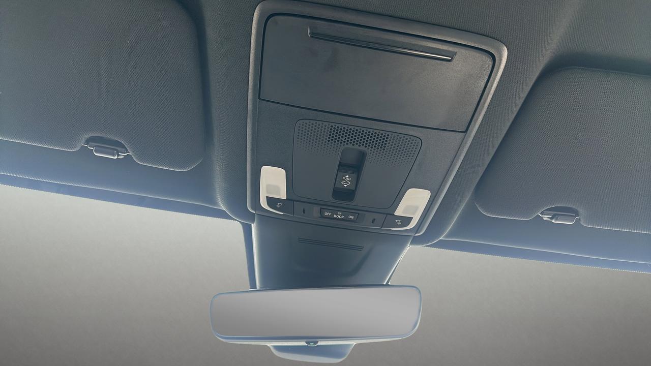2024 Honda CR-V Hybrid Touring AWD Photo