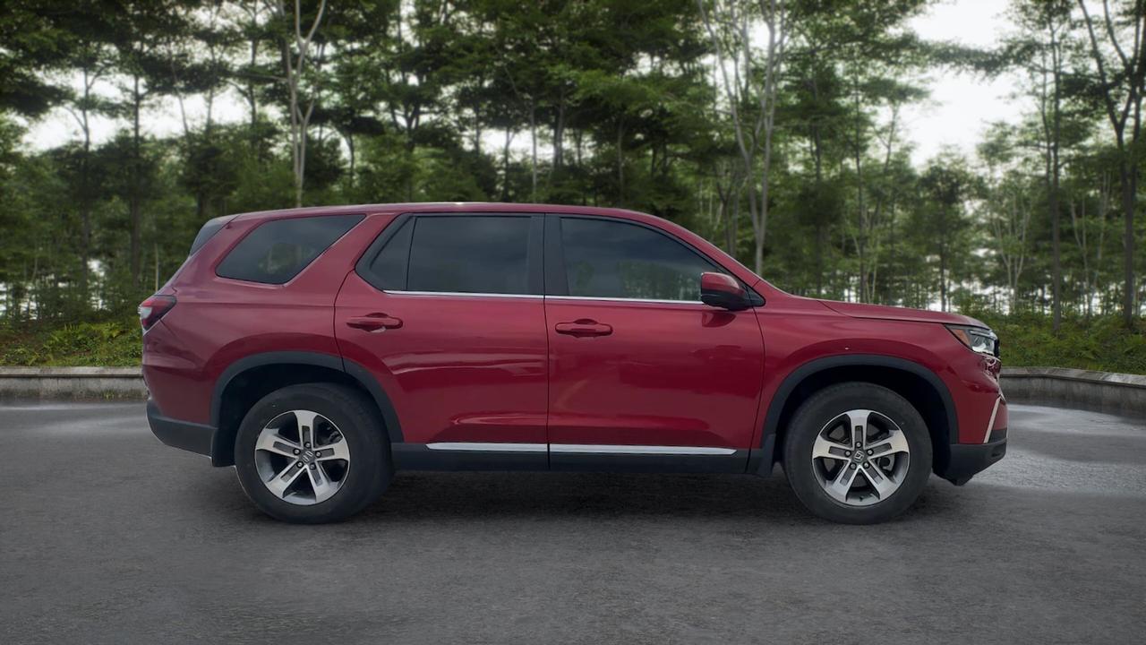 2023 Honda Pilot 8 Passenger Photo