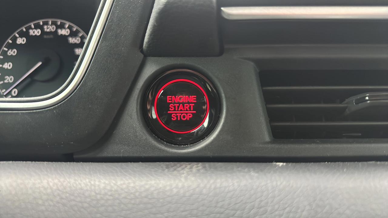 2023 Honda Pilot 8 Passenger Photo