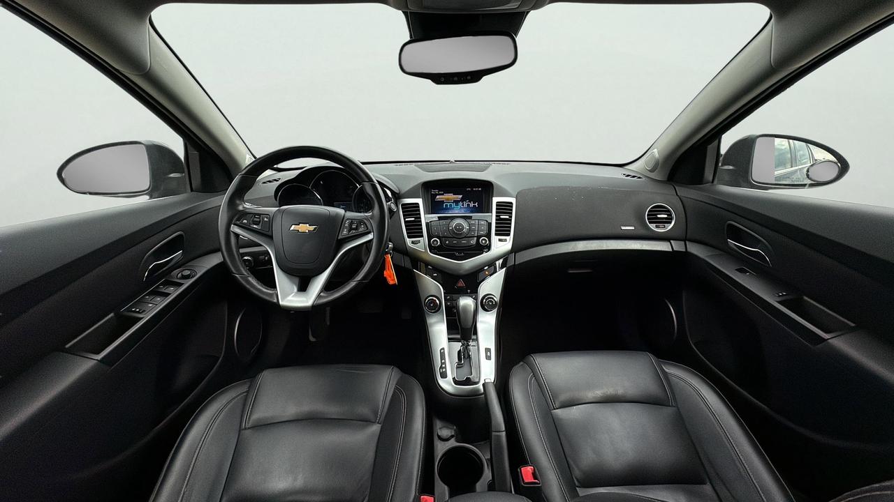 2015 Chevrolet Cruze 4dr Sdn 2lt Photo