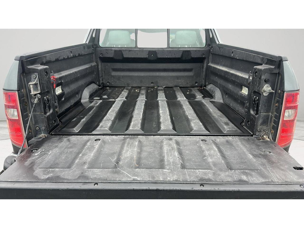 2010 Honda Ridgeline 4WD Crew Cab DX Photo