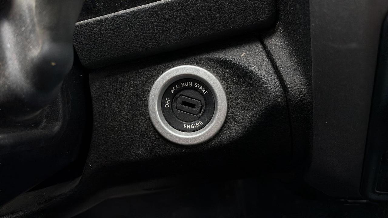 2019 RAM 1500 Classic ST 4x4 Crew Cab 5'7  Box Photo