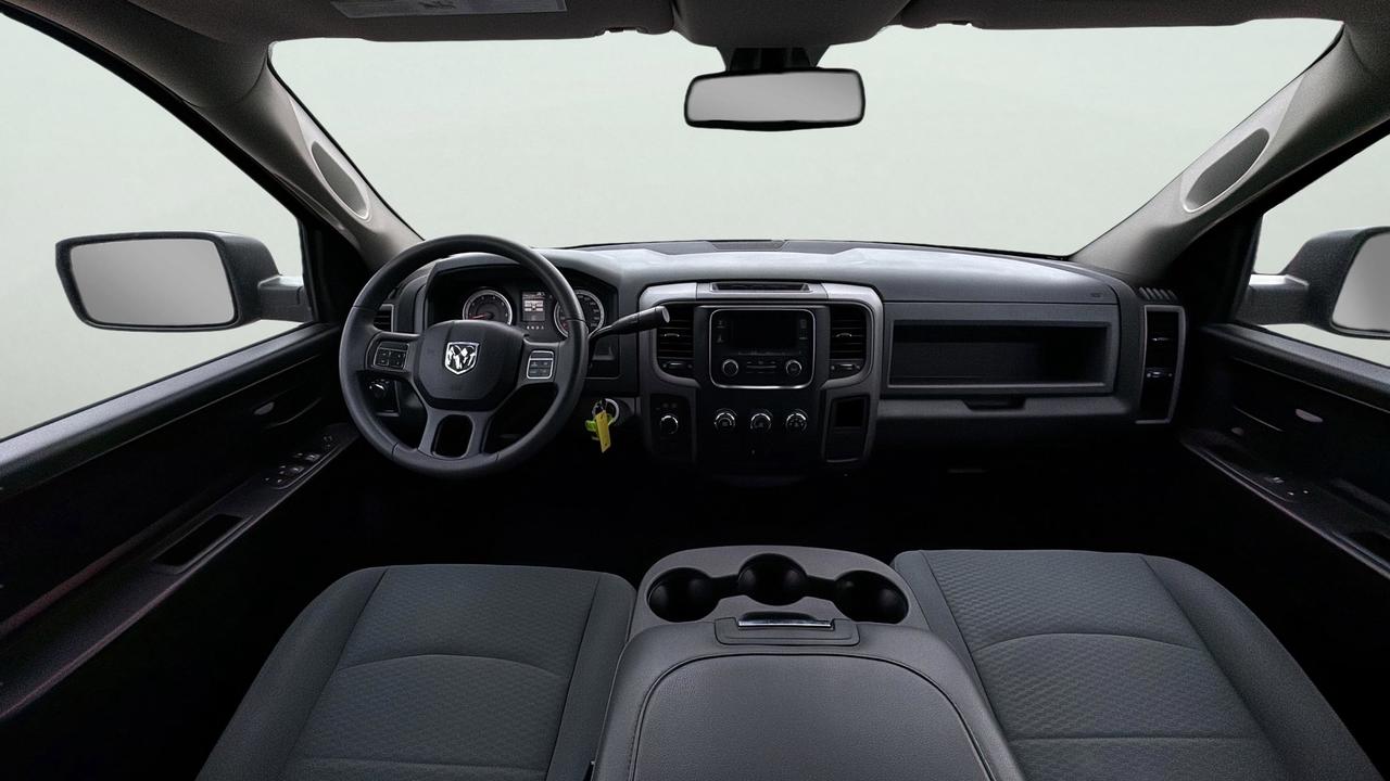 2019 RAM 1500 Classic ST 4x4 Crew Cab 5'7  Box Photo