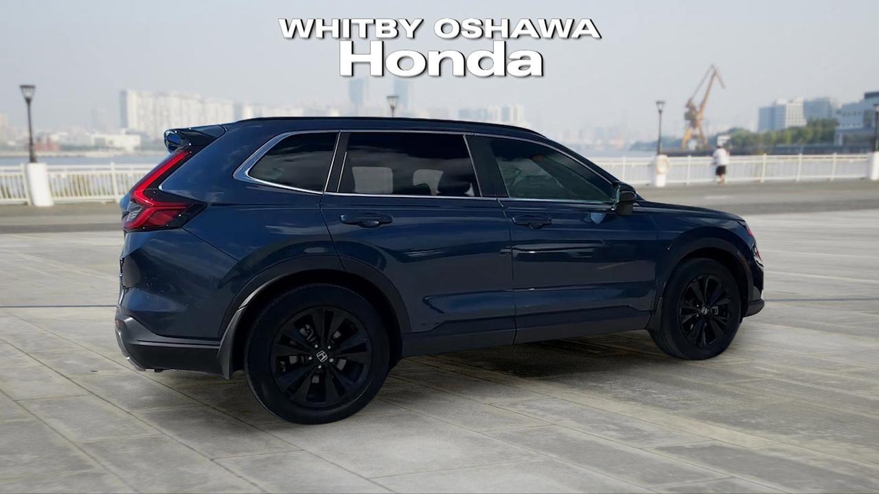 2025 Honda CR-V Hybrid Touring AWD Photo