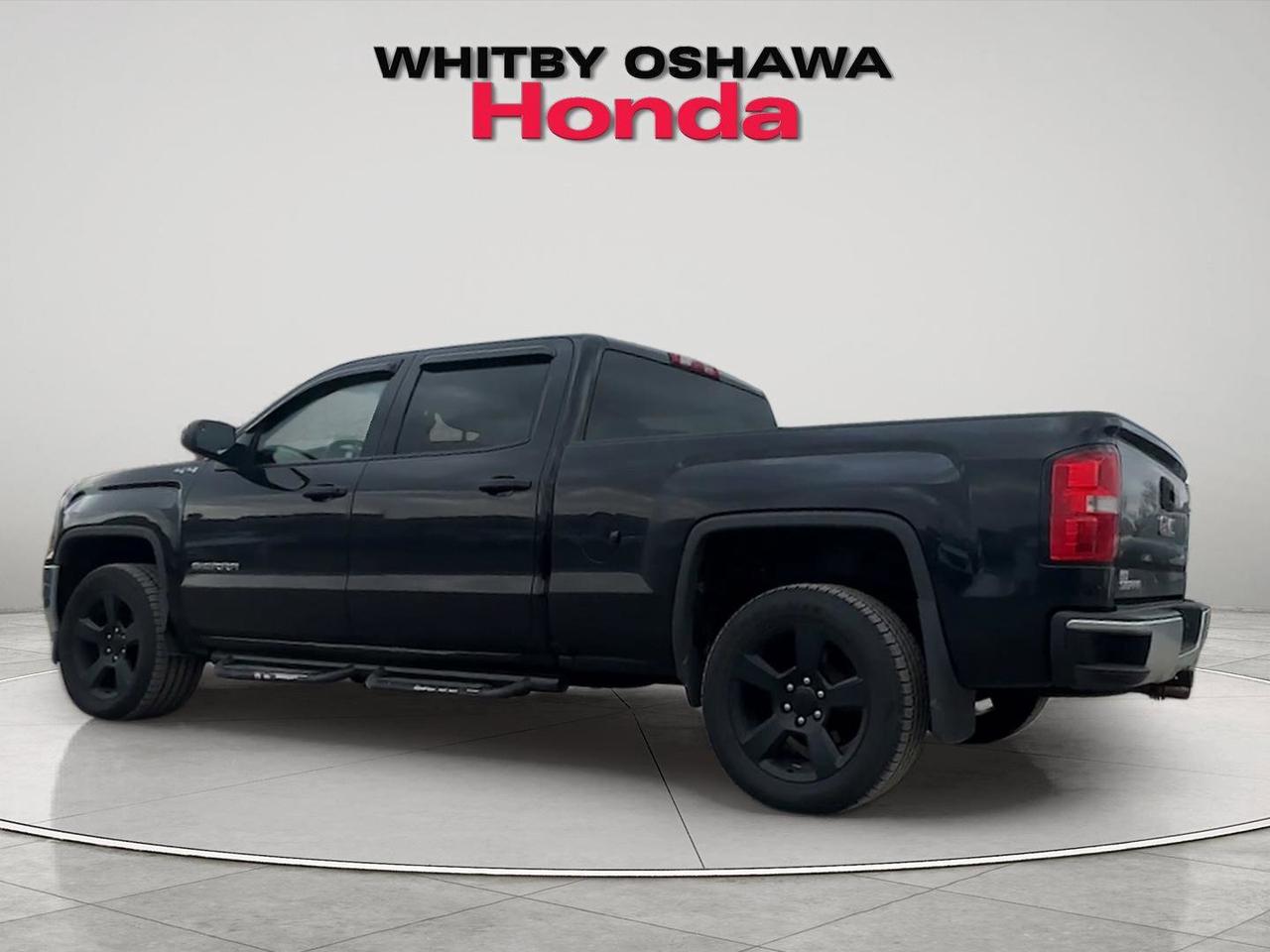 2016 GMC Sierra 1500 4WD Crew Cab 153.0 Photo3
