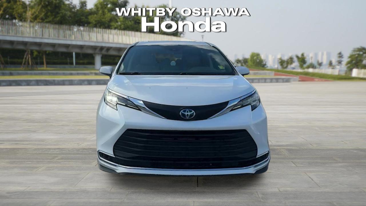 2022 Toyota Sienna  Photo