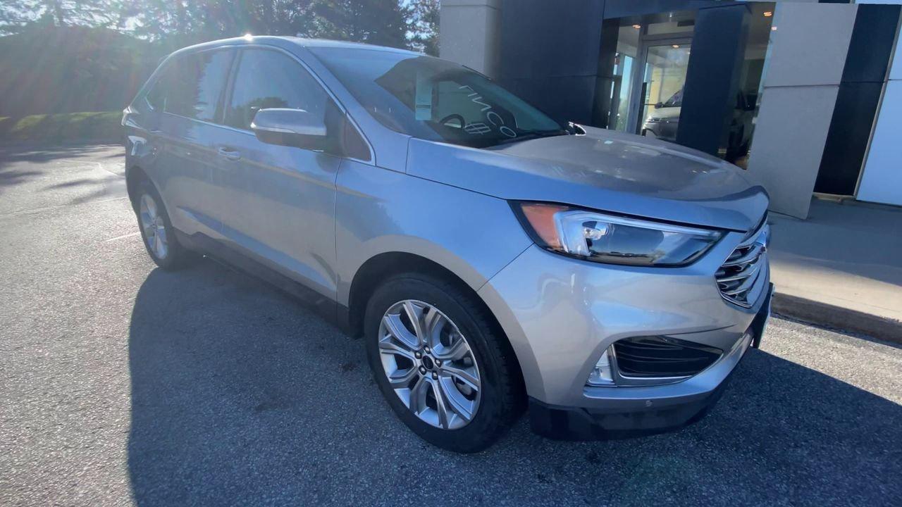 2024 Ford Edge Titanium Photo