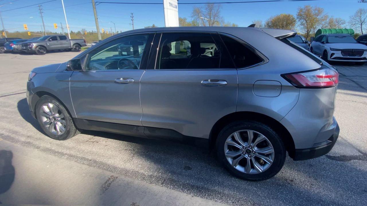 2024 Ford Edge Titanium Photo