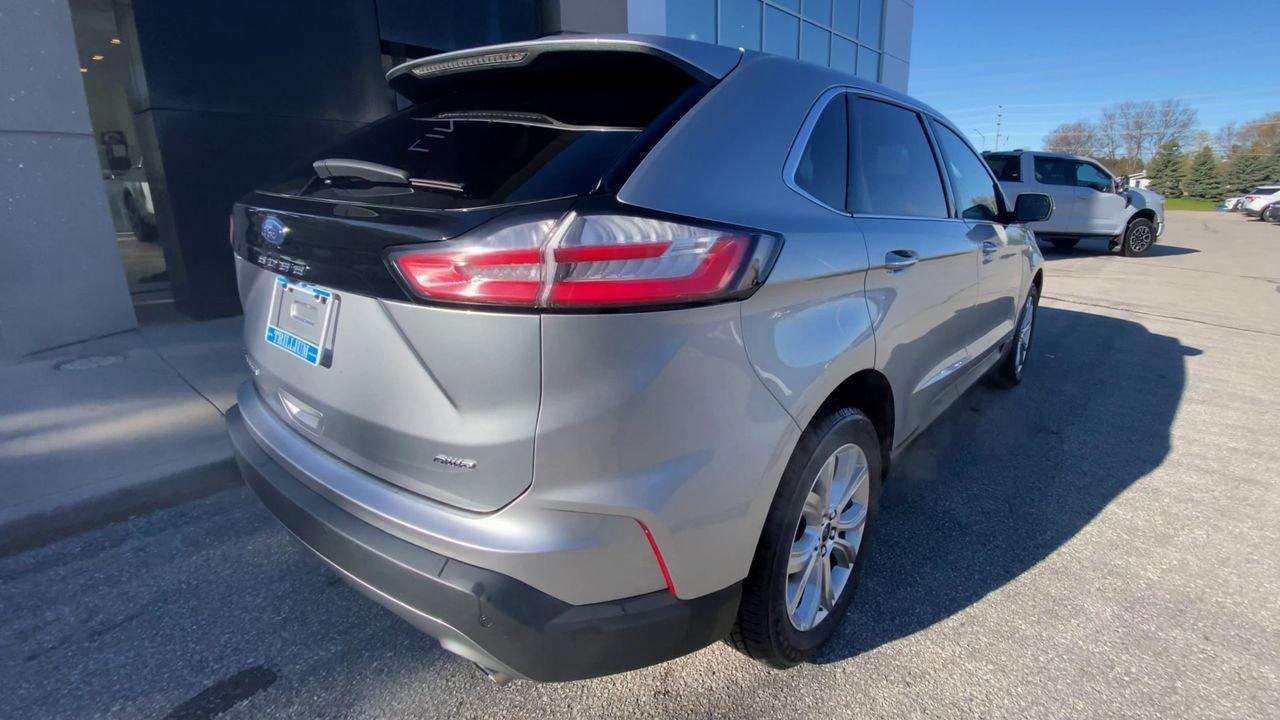 2024 Ford Edge Titanium Photo