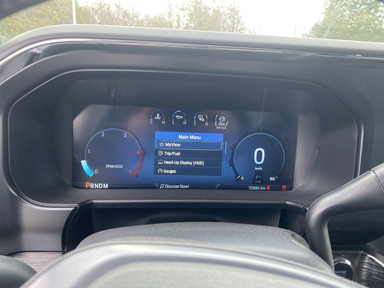 2023 Ford SUPER DUTY F-250 SRW LARIAT Photo